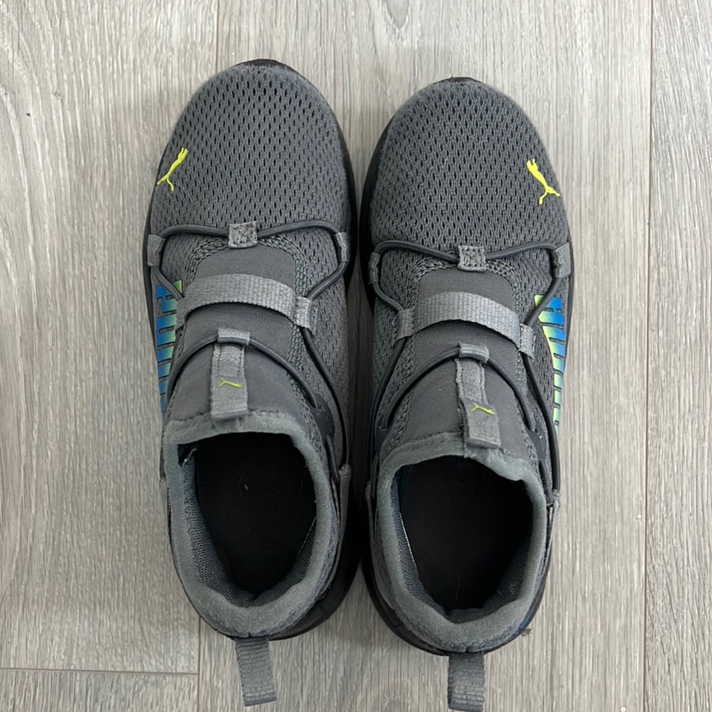Kids size 2 Puma shoes.